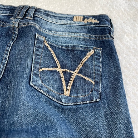 KUT from the Kloth Catherine Boyfriend Jeans - Picture 5 of 9